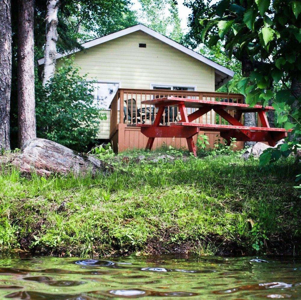 Algonquin'S Edge Resort Madawaska 외부 사진