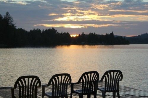 Algonquin'S Edge Resort Madawaska 외부 사진